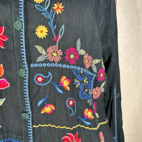 Johnny Was Catina Blouse Almeria in Evergreen Japanese Rayon NWT - Picture 8 of 13